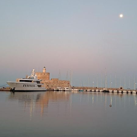 Willa The Retreat In The Heart Of Old Town Rhodes Rhodes City Zewnętrze zdjęcie